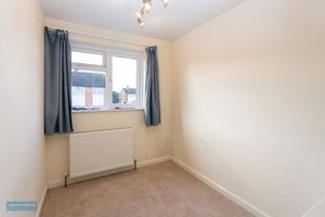 Bedroom- click for photo gallery